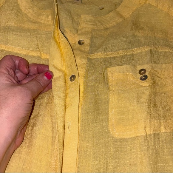 Democracy Yellow Button Down Top with Adjustable Sleeves NWT - Picture 3 of 11